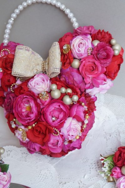 画像6: ミニーボールブーケスワロ　横幅約27cm　濃いピンク~赤　アーティフィシャルフラワー　リストレットプレゼント付き　色違い可II