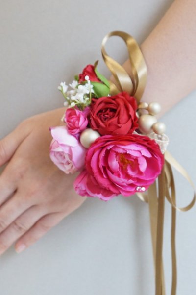 画像4: ミニーボールブーケスワロ　横幅約27cm　濃いピンク~赤　アーティフィシャルフラワー　リストレットプレゼント付き　色違い可II