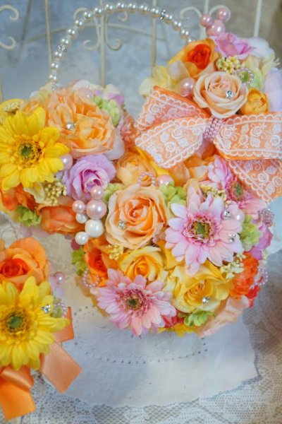 画像3: ミニーボールブーケスワロ　横幅約27cm　イエローオレンジ&ピンク　アーティフィシャルフラワー　リストレットプレゼント付き　色違い可II