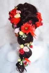 ヘッドドレス  赤のガーベラ　ミニ薔薇　アジサイ　リーフミッキーつき　小花　セットアーティフィシャルフラワー