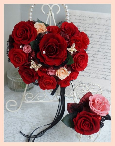 画像1: アモローサ＆チュール　スワロバタフライ　赤　横幅22cm（薔薇の部分のみ） (1)