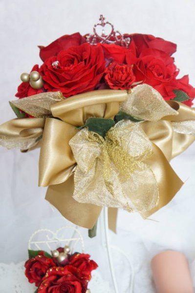 画像7: newラウンドブーケ　リボン　ベル　アーティフィシャルフラワー　全体で約２4-25cm　キャンペーン価格 (7)